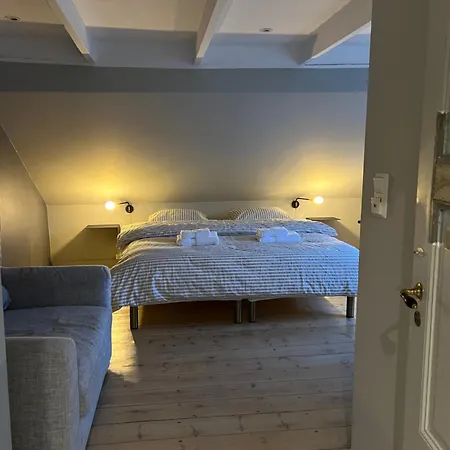 Habitación en casa particular Gamlebyen Overnatting, Skudeneshavn