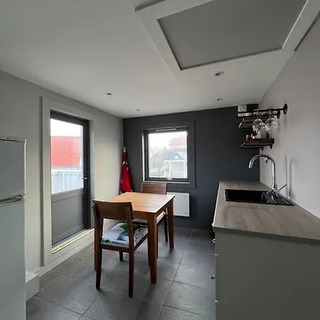 Gamlebyen Overnatting, *