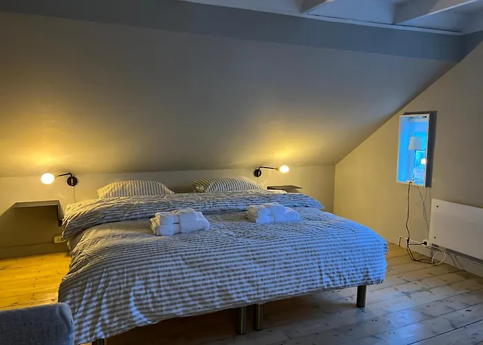 Gamlebyen Overnatting, Alloggio in famiglia