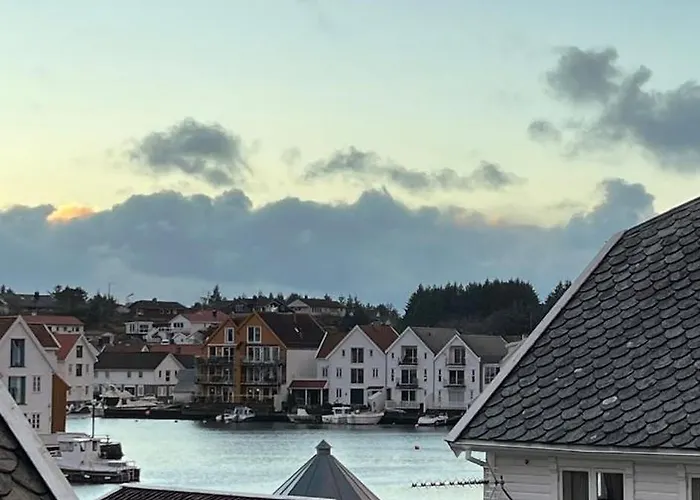 Gamlebyen Overnatting, * Skudeneshavn