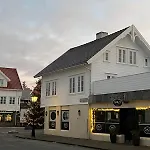 Gamlebyen Overnatting, * Skudeneshavn